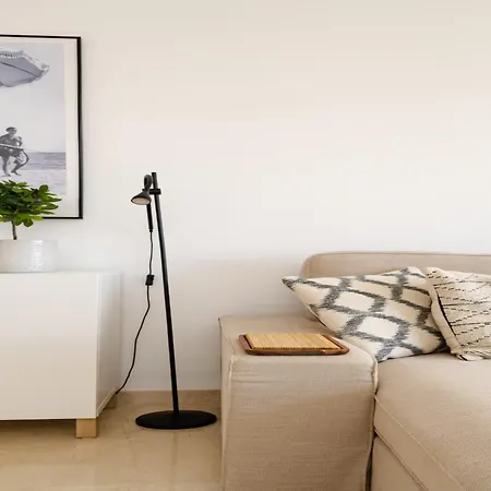 100m From 马尔韦利亚