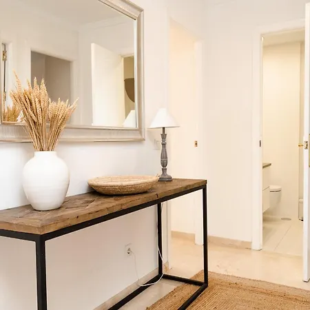 100m From * 马尔韦利亚