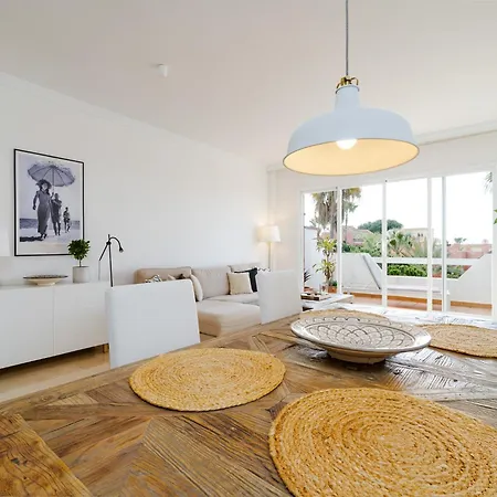Apartment Lovely With Shared Pool *