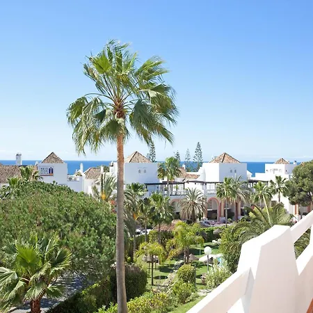 Apartment 100m From *