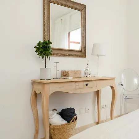 100m From Апартаменти *